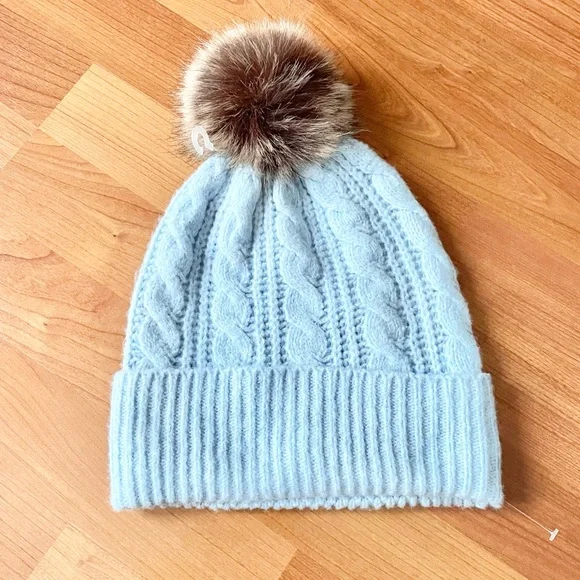 Rachel Zoe | Accessories | Nwot Rachel Zoe Cable Knit Hat  display picture 1